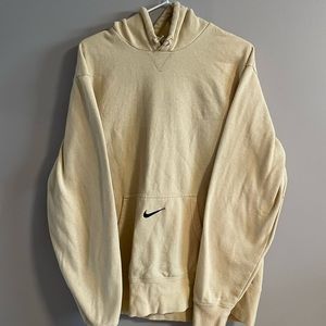 Vintage Nike hoodie.